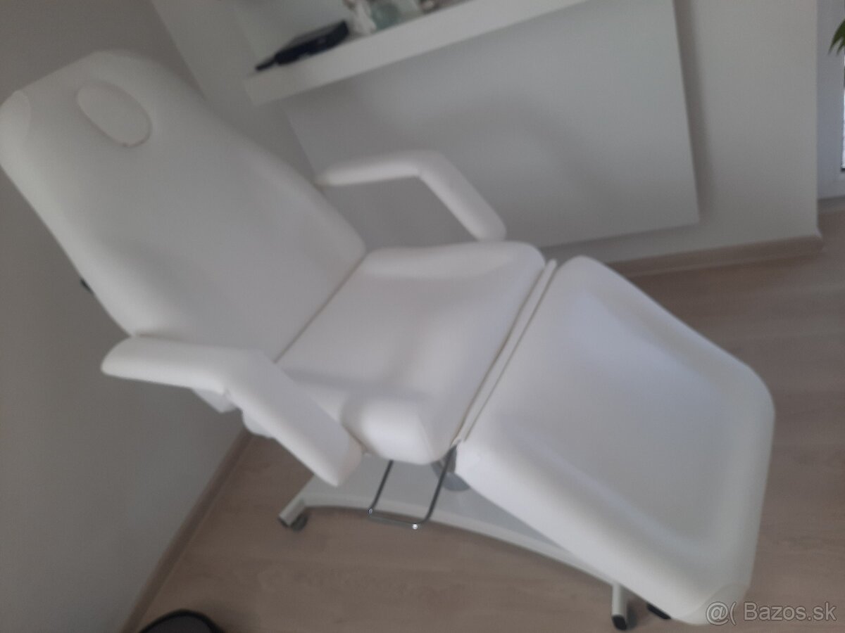 Kozmetické hydraulické lehátko. - 5