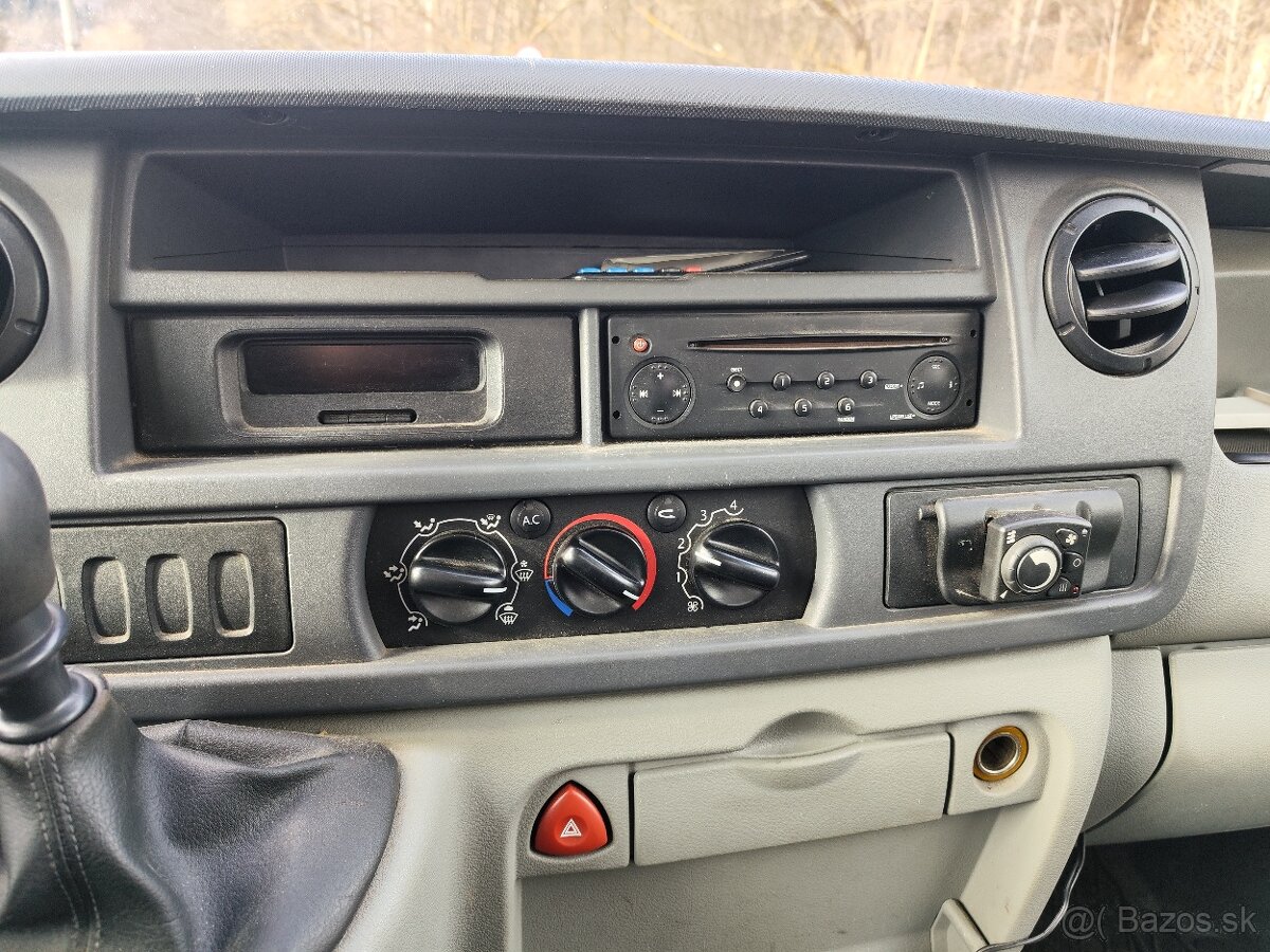 Odťahový špecial Renault Master - 5