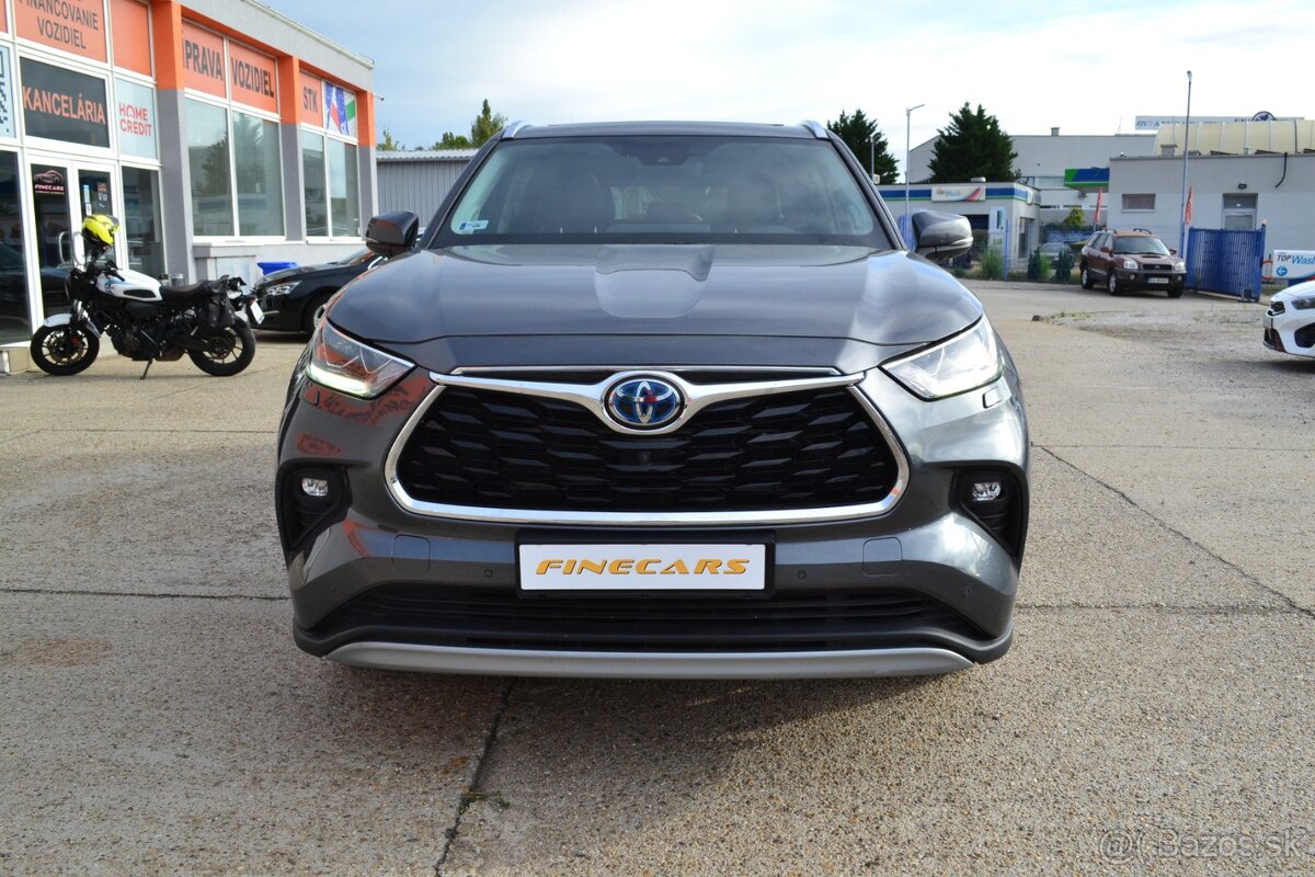 Toyota Highlander 2,5 Hybrid Dynamic Force AWD E-CVT