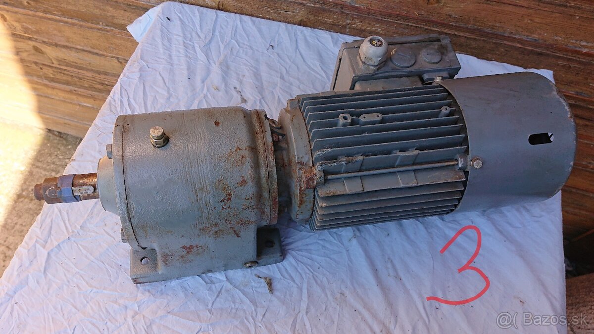 Predám motor s prevodovkou - 5