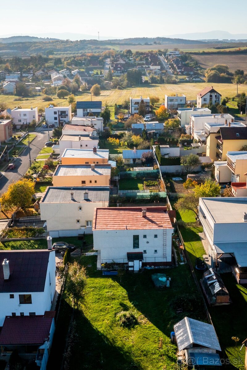 Ponúkame na predaj rodinný dom v Humennom - 5