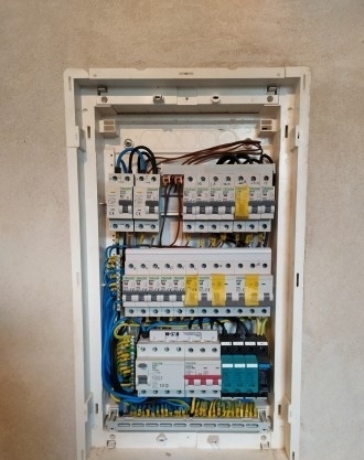 Elektroinstalačné práce, elektrikár - 5