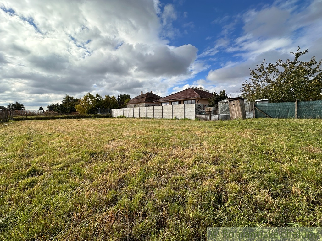 Znížená cena Krásny priestranný takmer 10 á pozemok v kúp - 5