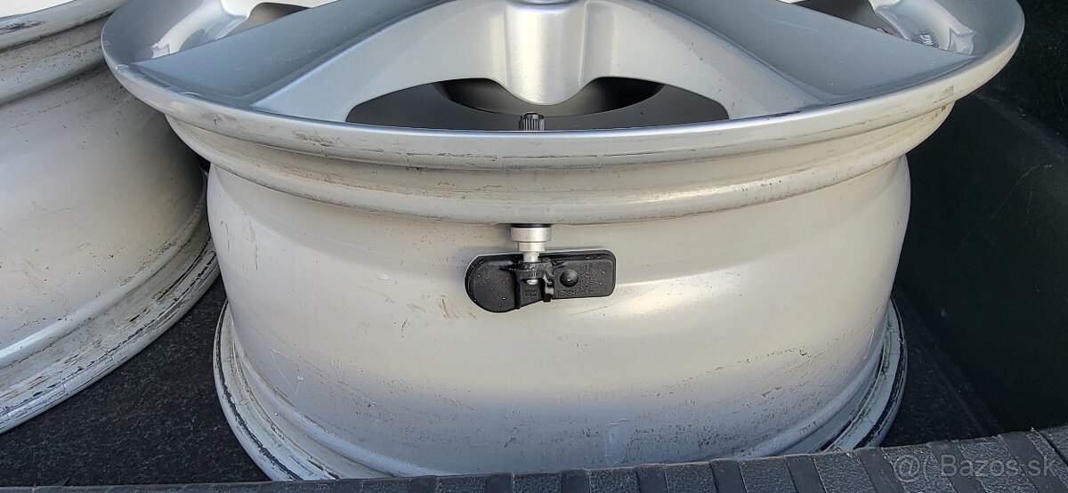 5x112 7,5Jx17 ET52 + snímače - 5