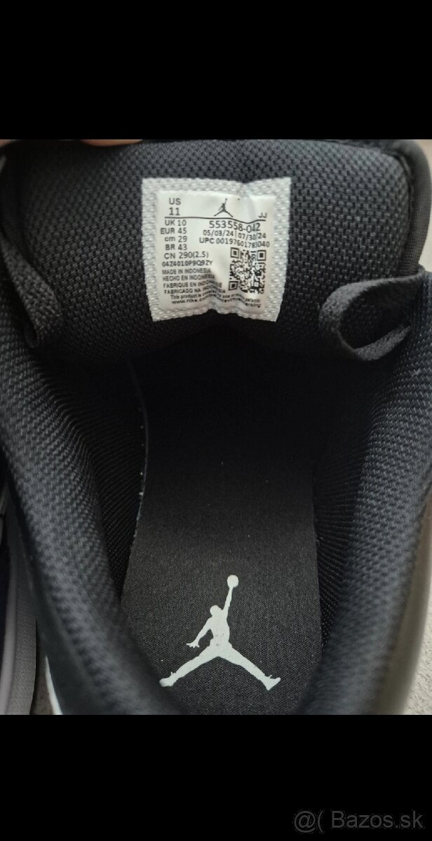 Nike Air Jordan 1 - 5