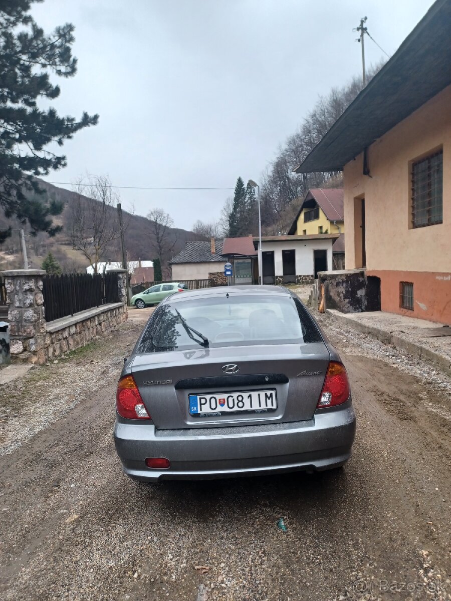 Hyundai Accent 1.3 62kw 2004 - 5