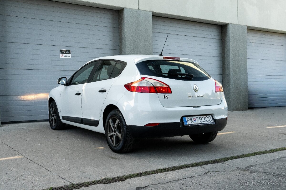 Renault Megane 1.6i M5 - 5