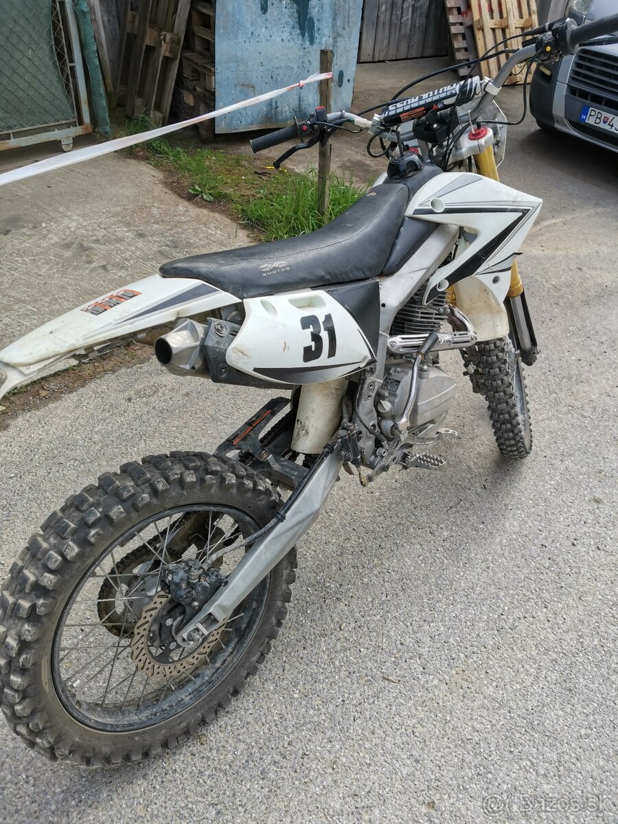 Predam pitbike 250