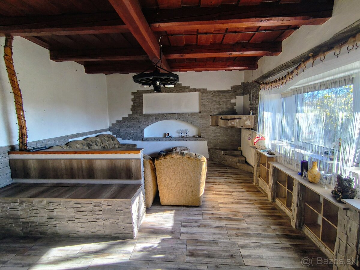 Menší rodinný dom v obci Lesíček -20 km od mesta Prešov - 5