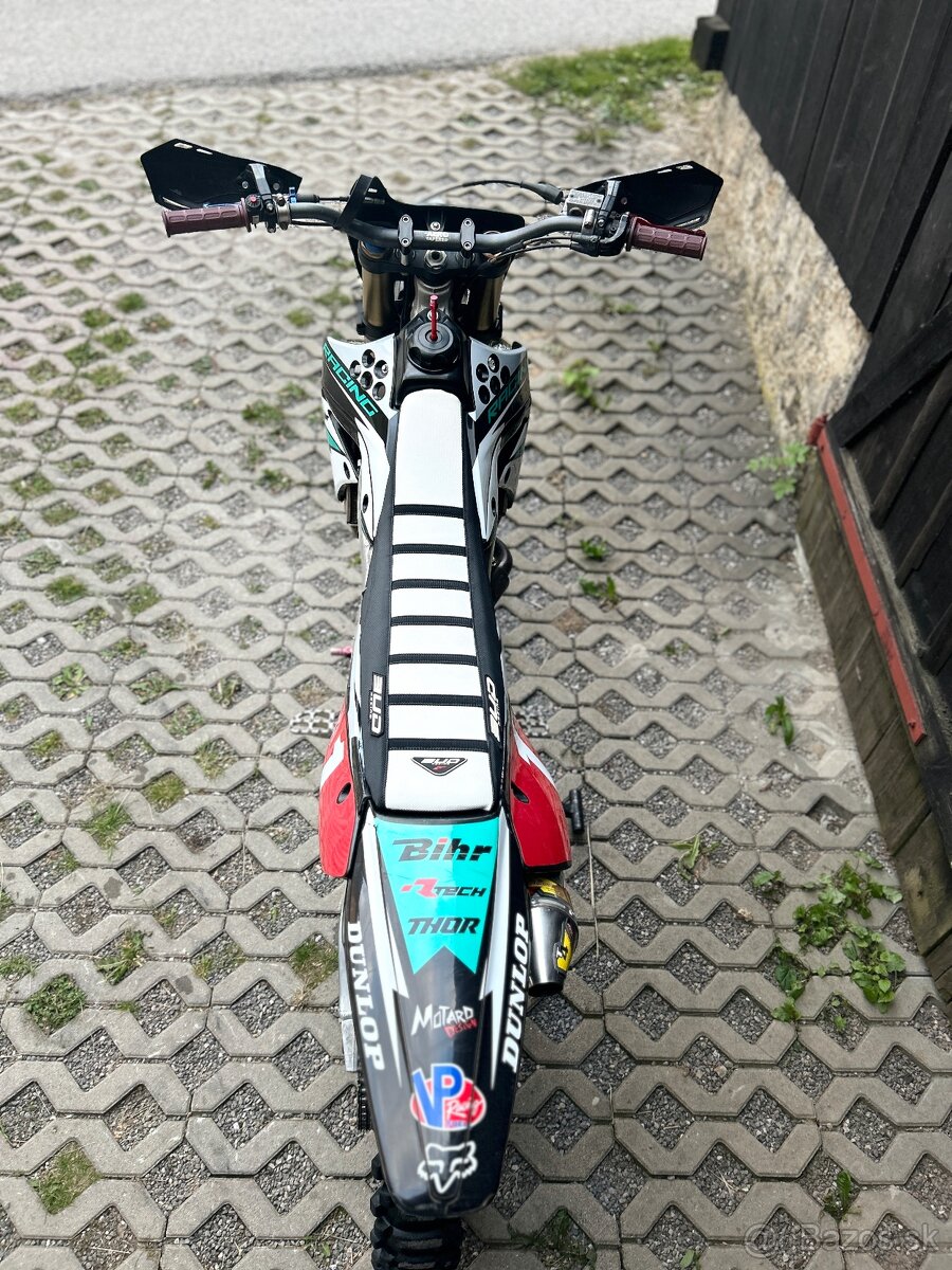 Kawasaki KXF 250 - 2011 - 5