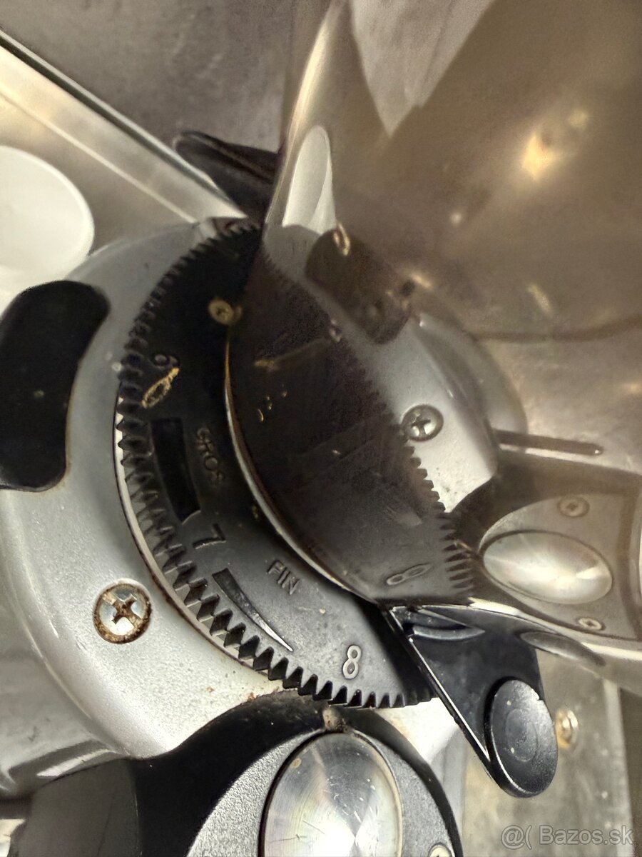 Profesionálny kávomlynček Macap MXD - 5