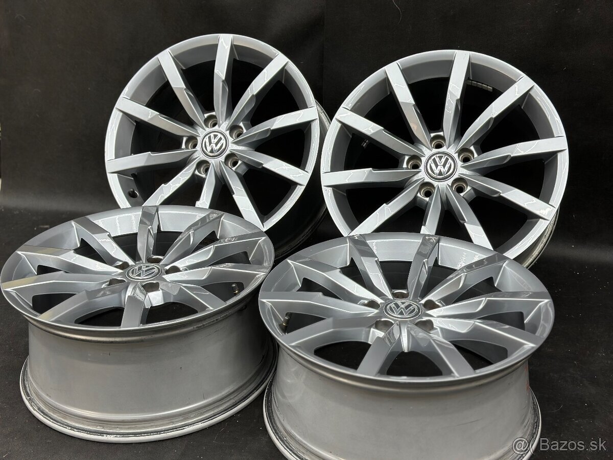 5x112 r18 Monterrey Passat b8 top stav - 5