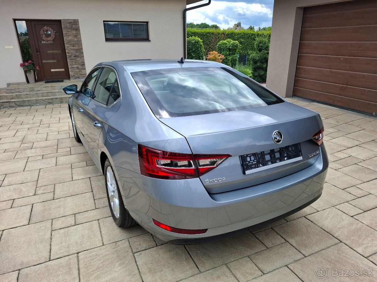 superb 3 sedan tdi dsg - 5