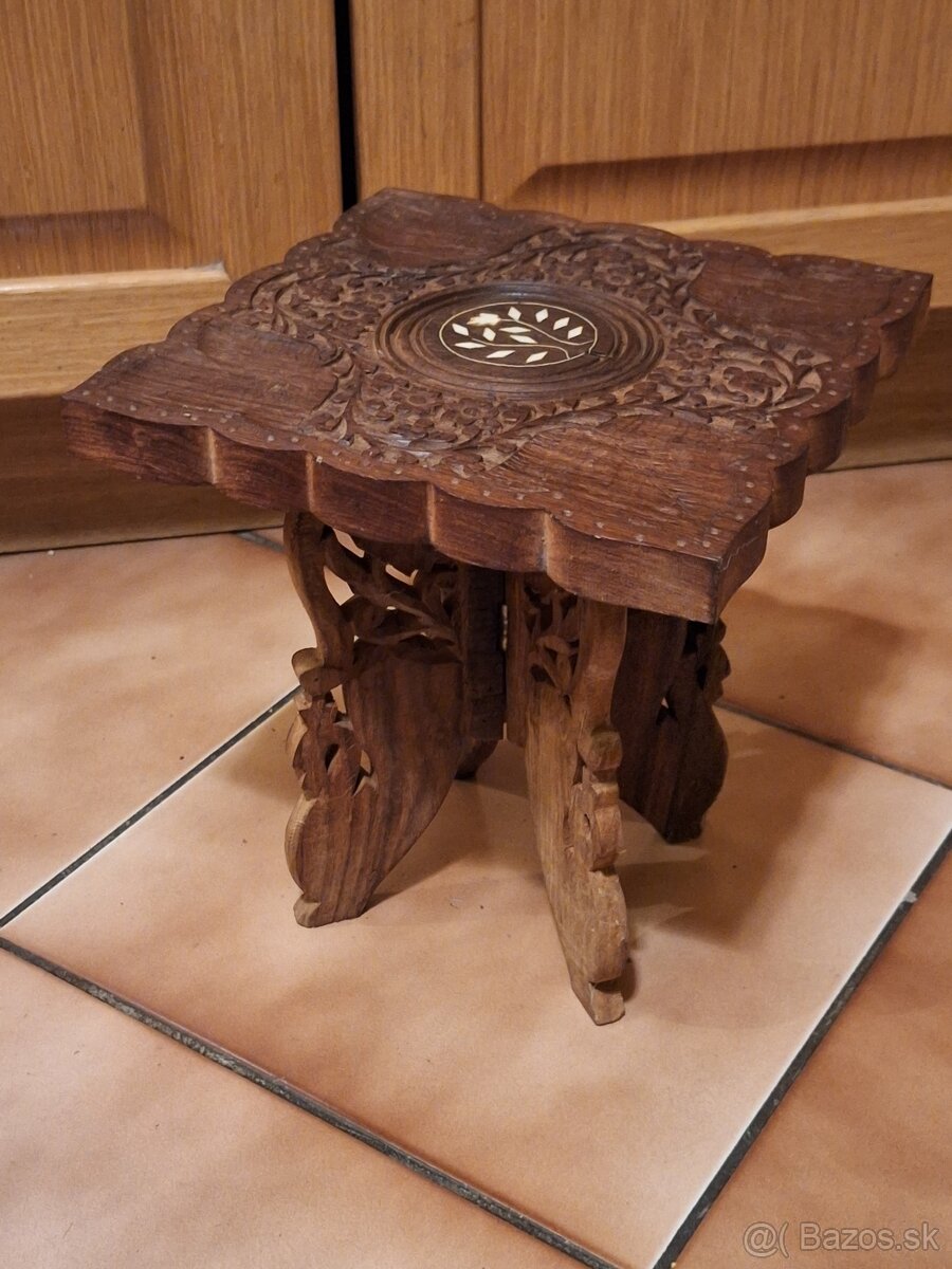 Indický stolček - 5