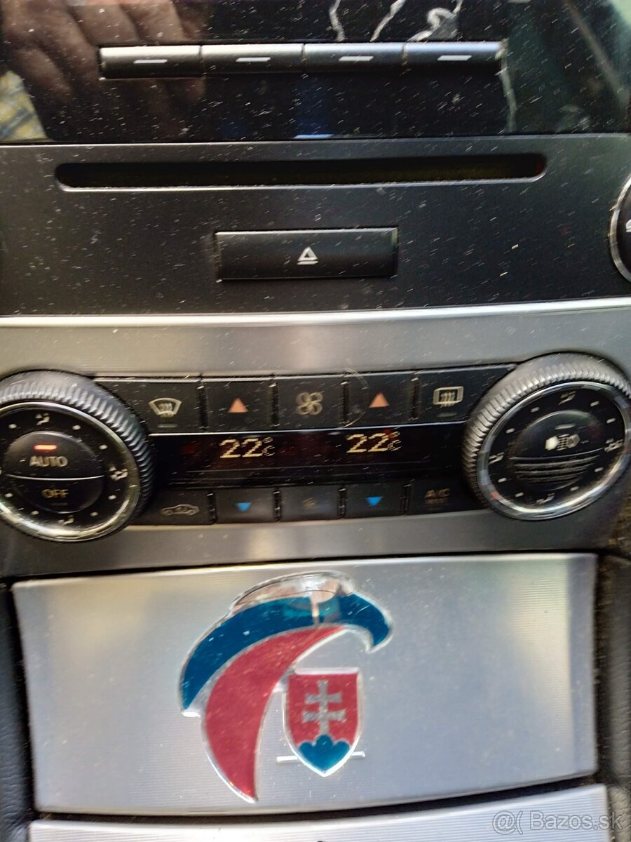 Predám Mercedes-Benz C 350 ,W 203 - 5