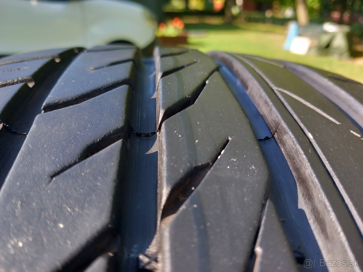 215/45 r17 letné pneumatiky - 5