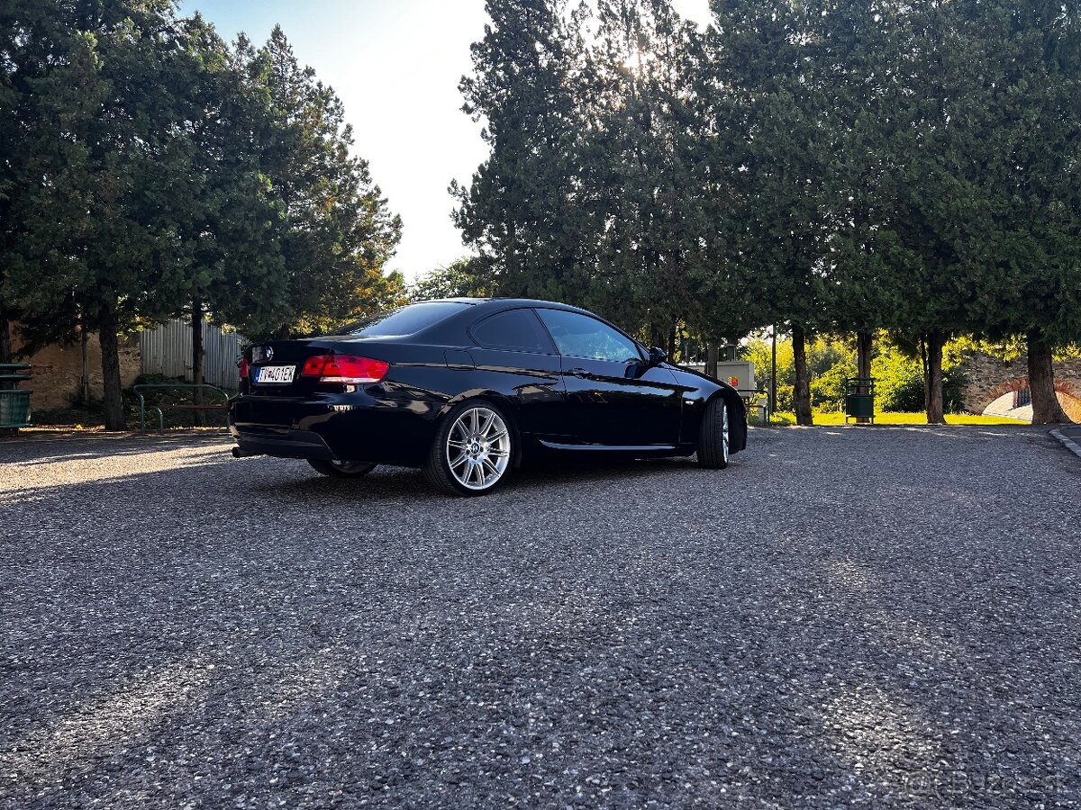 BMW e92 330i Coupe M-packet - 5