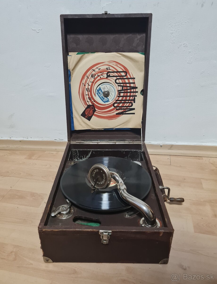 Starý kufríkový gramofón - Mars Pracision - 5