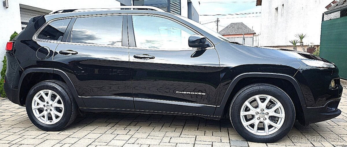 Jeep Cherokee 2.2 TD Longitude ADI AWD - 5