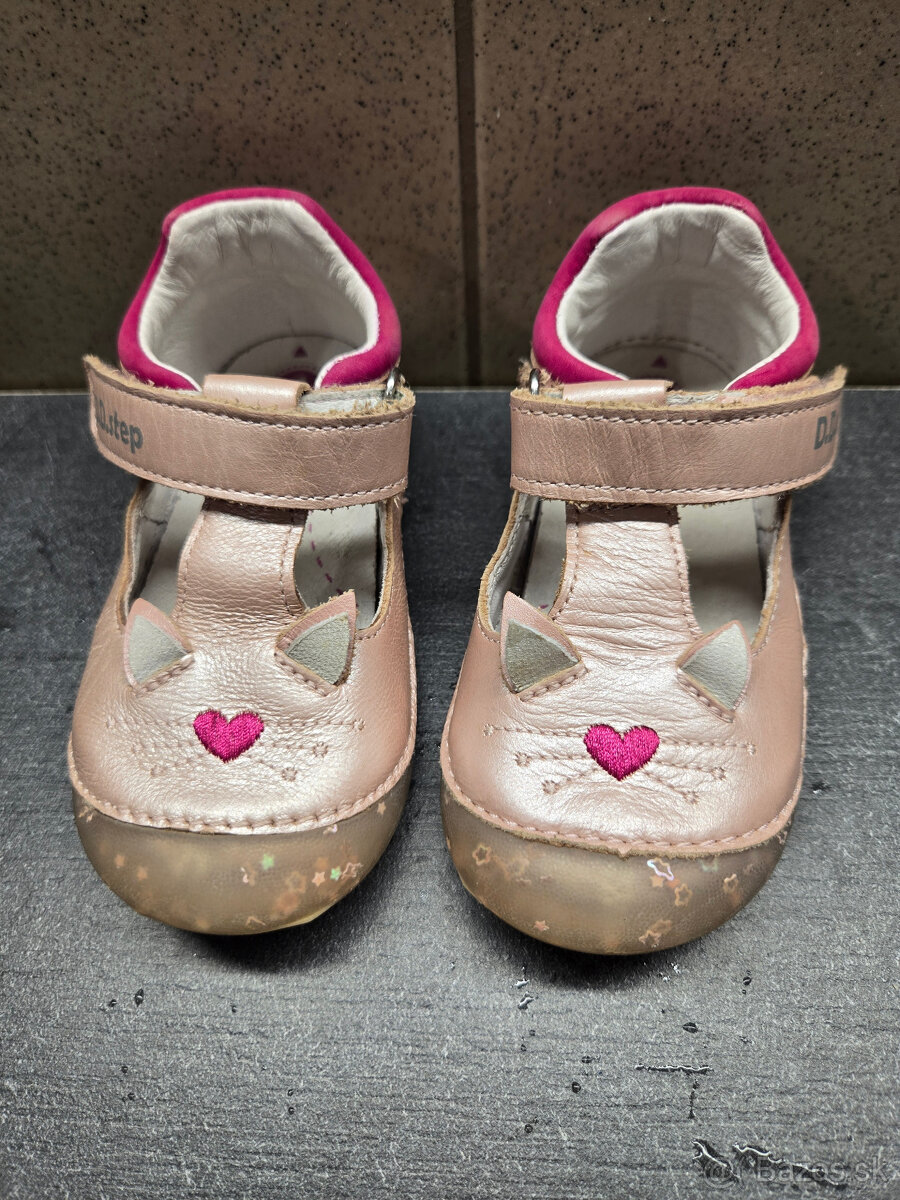 predam dievcenske sandalky 22 - 5