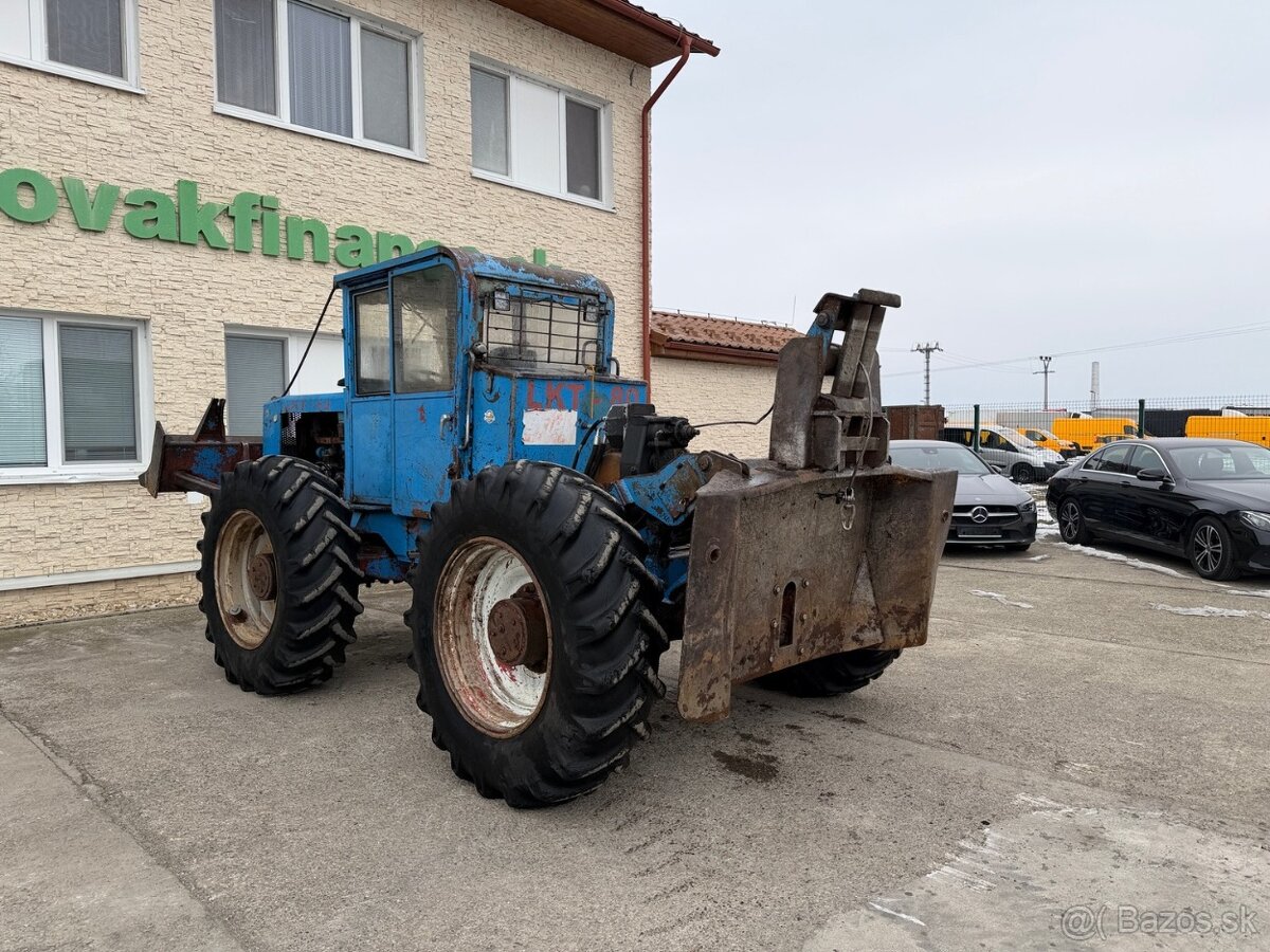 LKT 80 4x4 1980 VIN 716 - 5