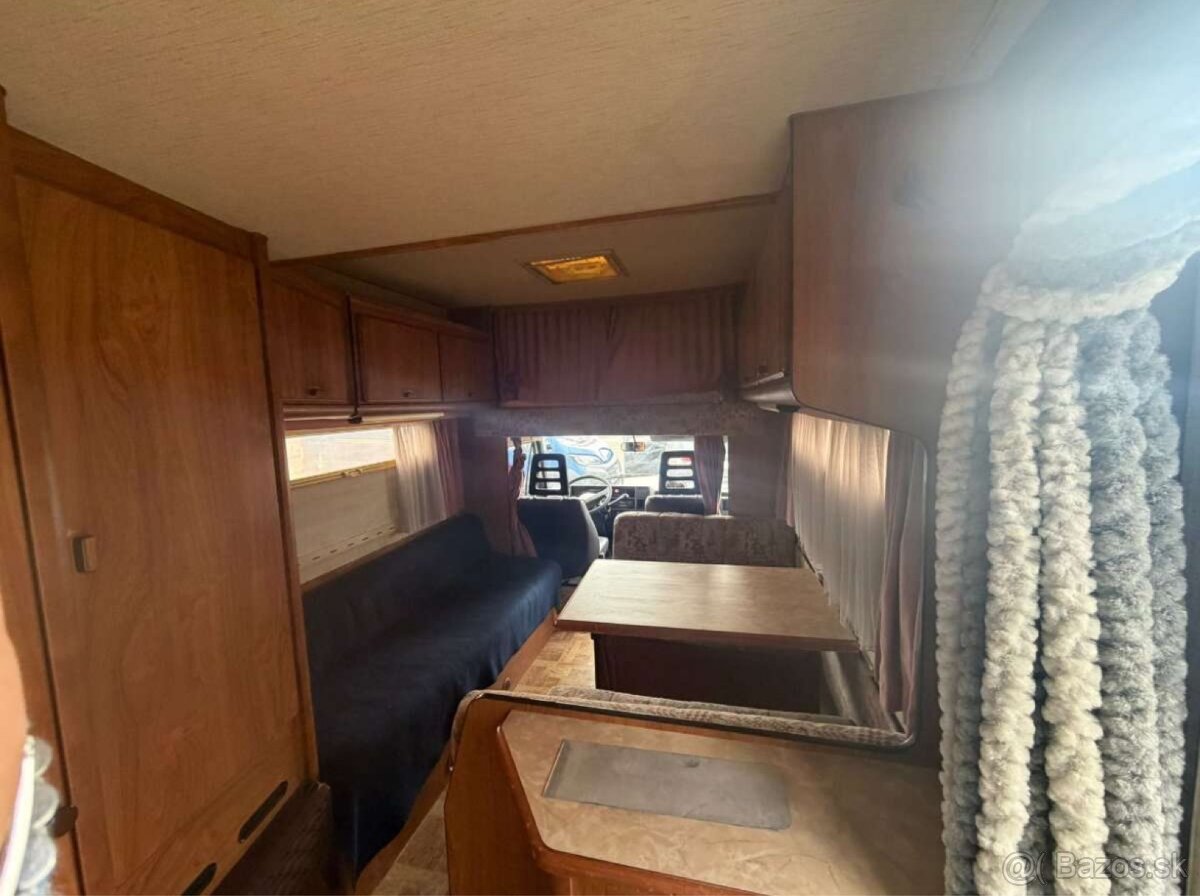 Hymer 1,9TD 6 miest ťažne - 5