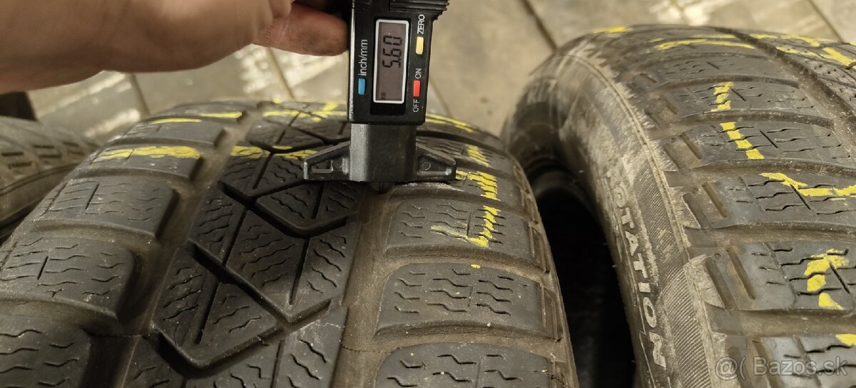 Zimné Pirelli SottoZero 3 Winter 215/55/17 94H - 5