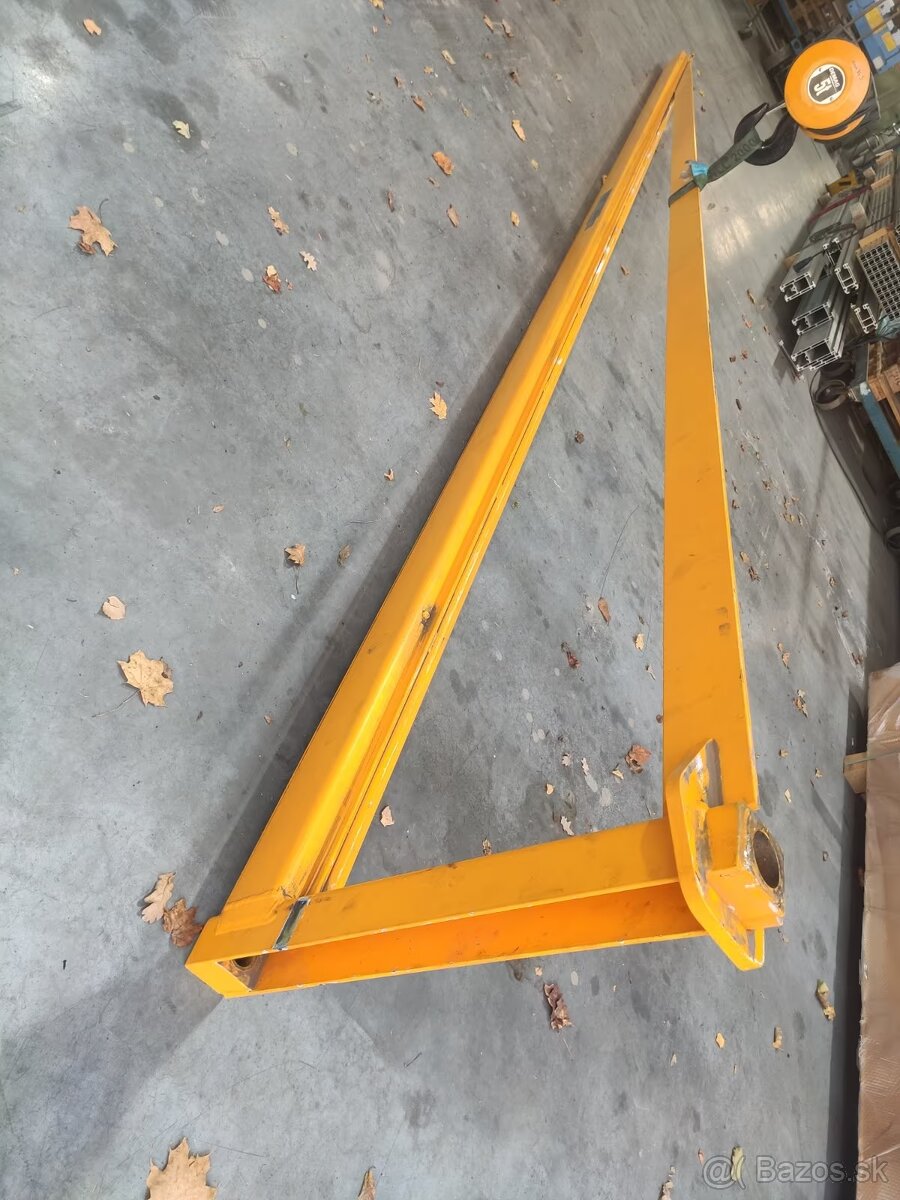 stlpový žeriav Demag 500 kg - 6 m - 5