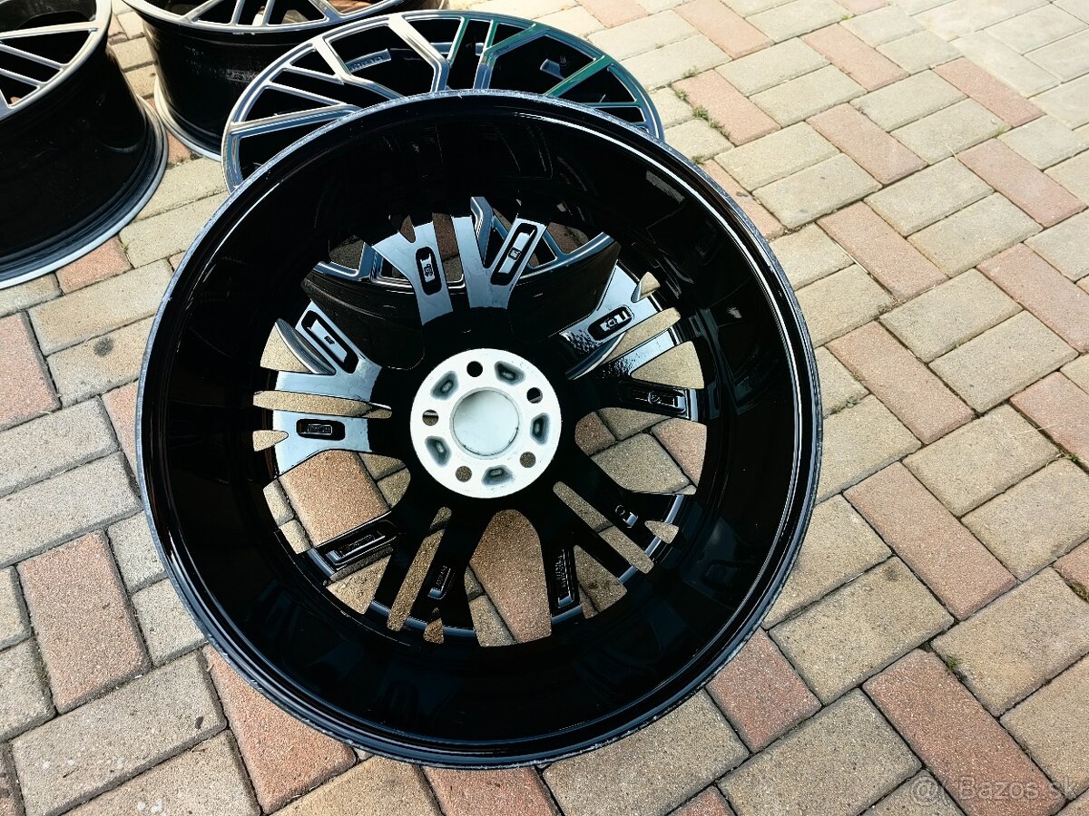 Brock - Audi, Mercedes, Škoda, Volkswagen,Seat 5x112 r20 - 5