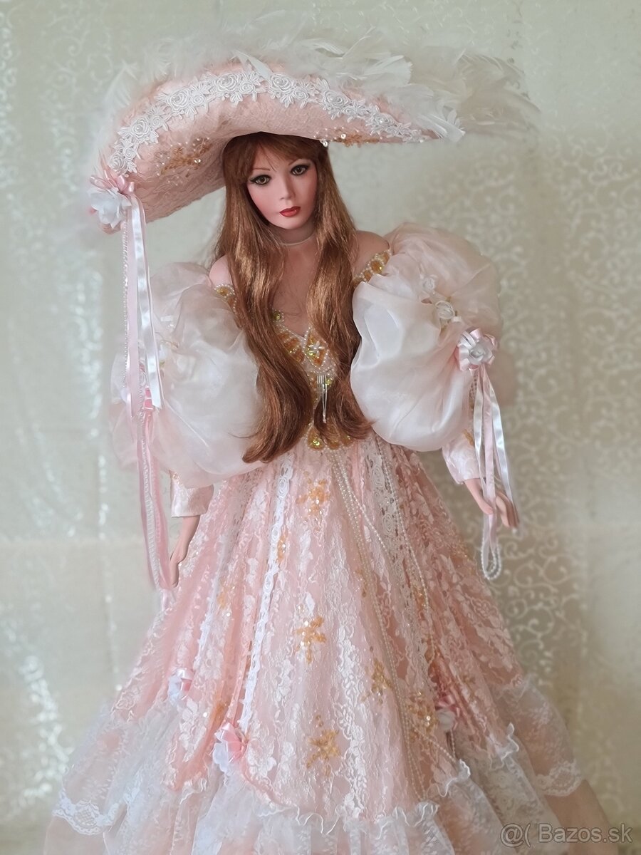 porcelanova babika cca 110 cm - 5