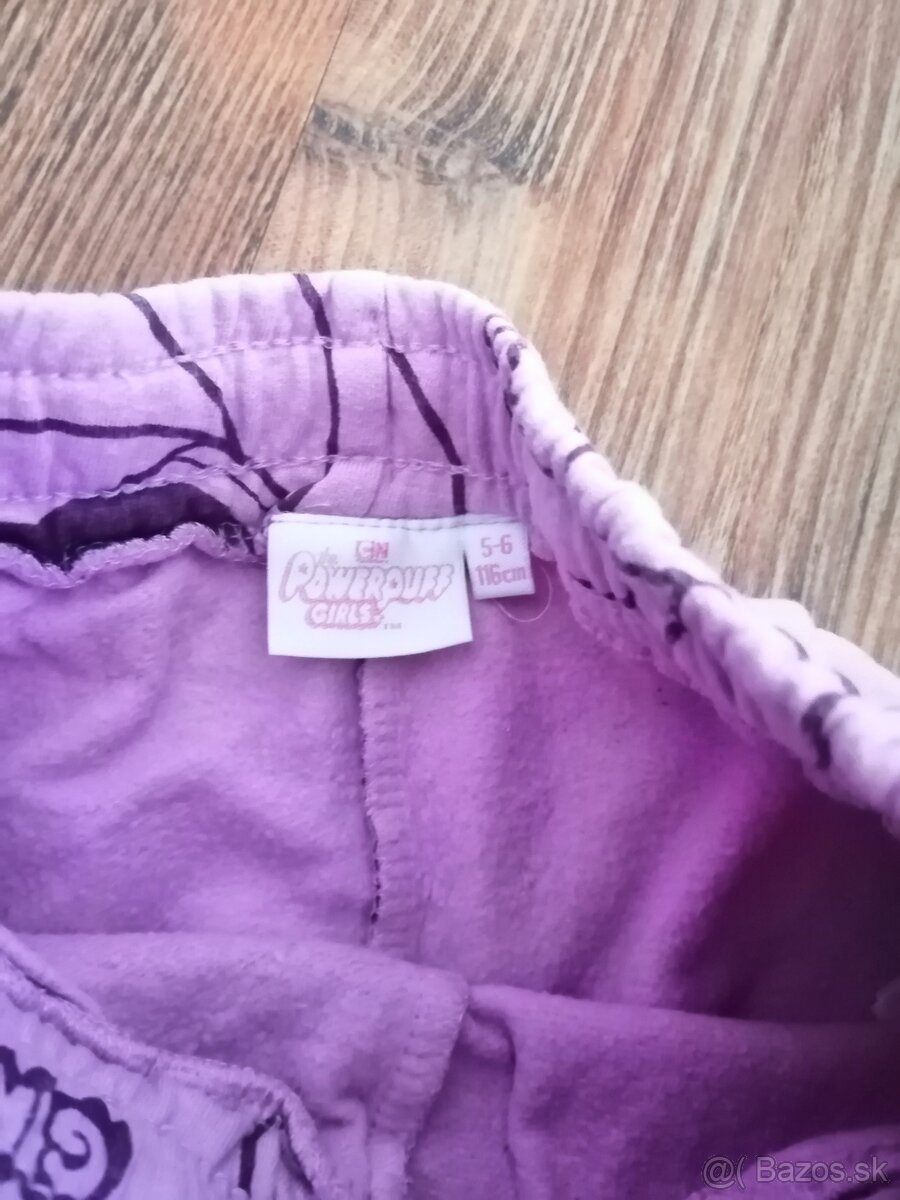 Tepláky a legíny - 5