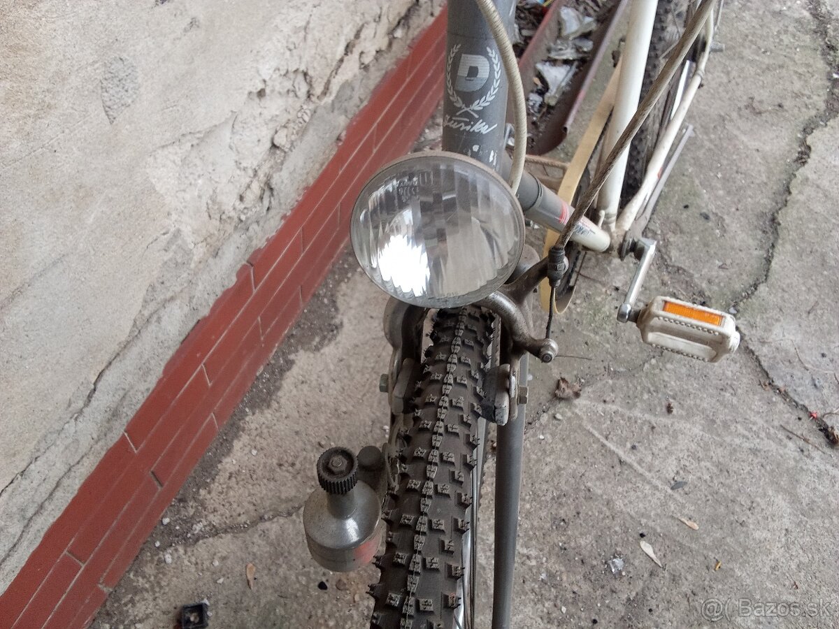 Cross trekovy bicykel - 5