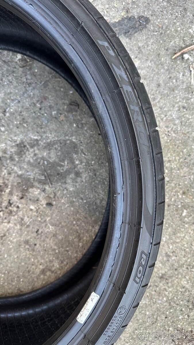 Pirelli P Zero 245/30 r20 - 5