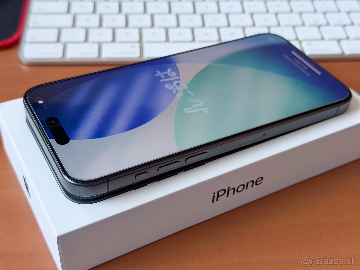 Apple iPhone 15 Pro Max 256GB Black Titanium - 5