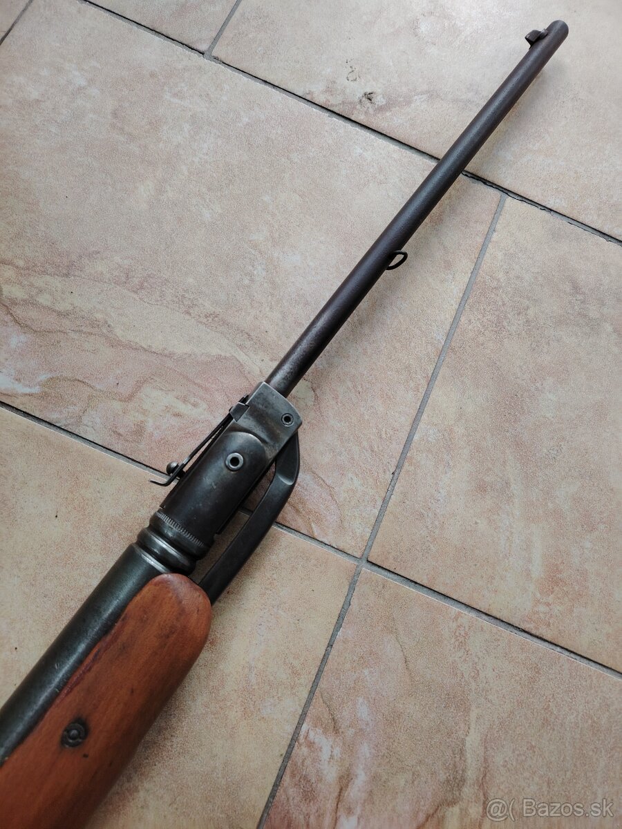 Vzduchovka ČZ 800 - 5