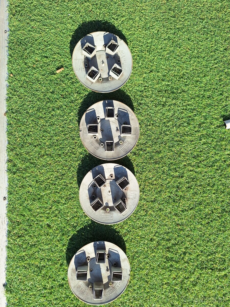 Puklice Škoda Felícia - 5