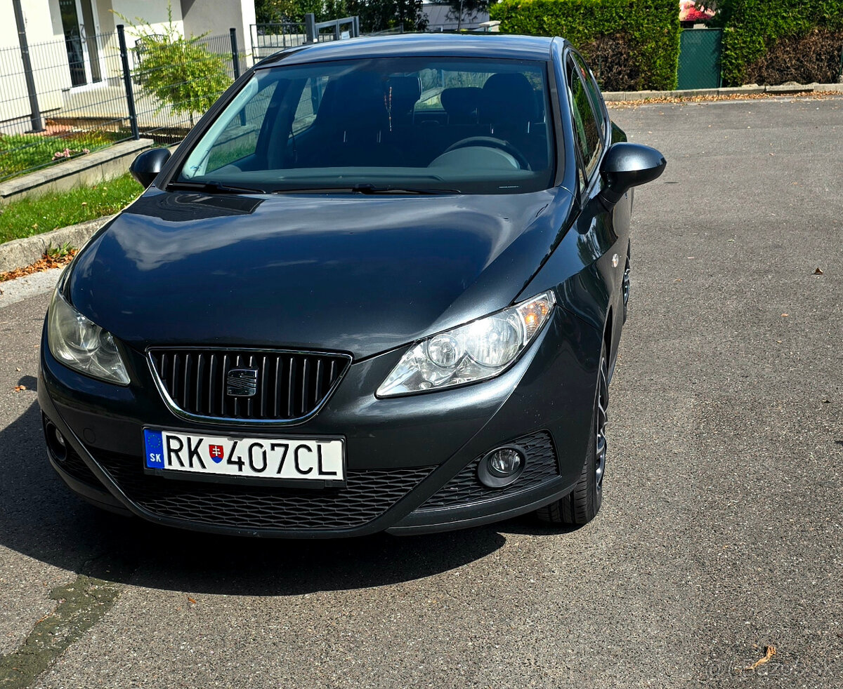 Seat Ibiza 1.4 63Kw r.v 2010 + odoberateľné ťažné - 5
