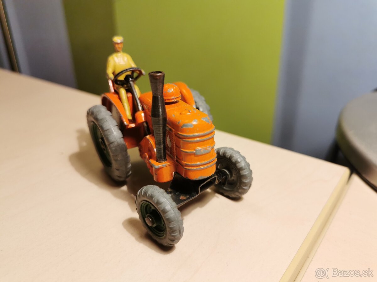 Dinky toys traktor Field Marshal - 5