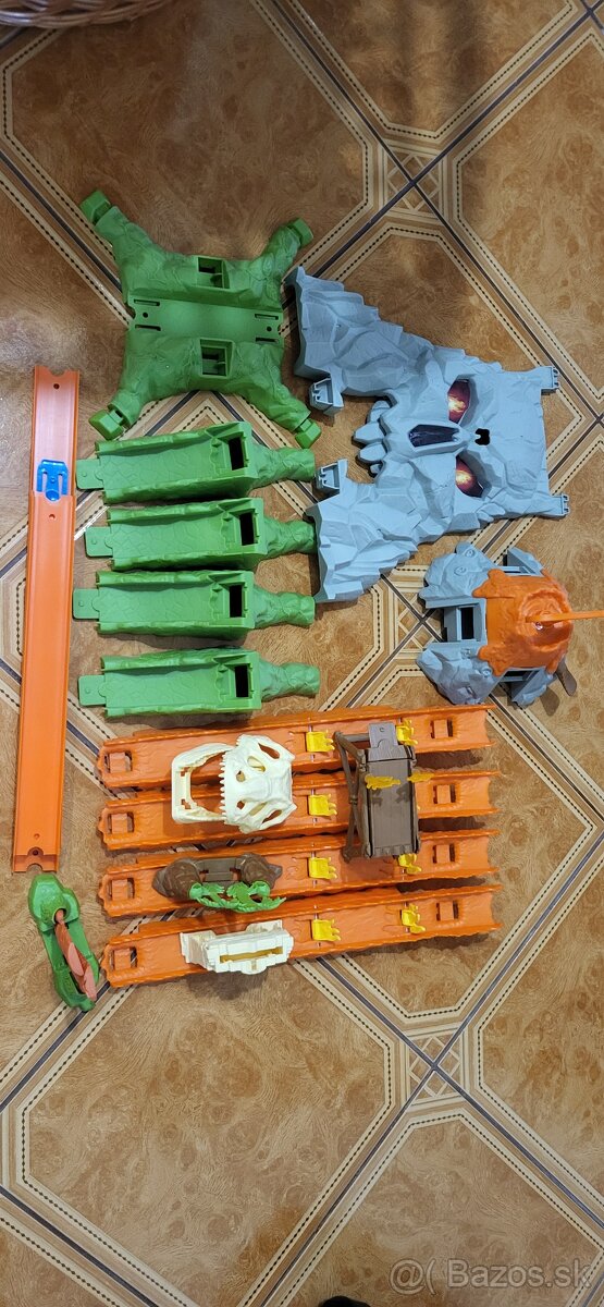 Dráha Hot Wheels sopka - 5