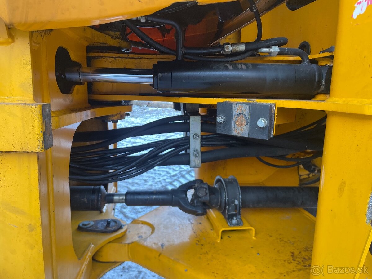 Kĺbový nakladač JCB 416HT - 5