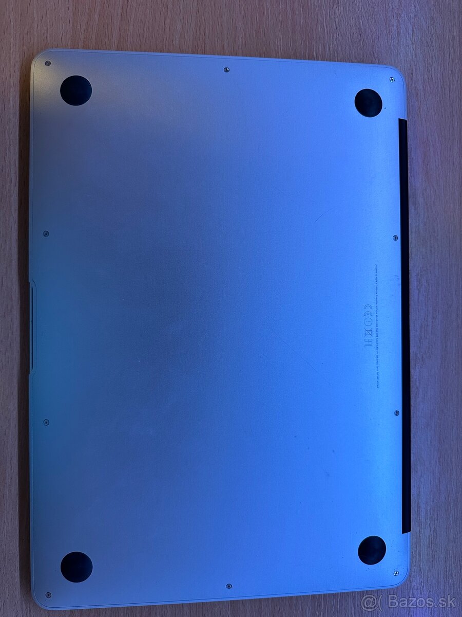 Apple MacBook Air 2017 - 5