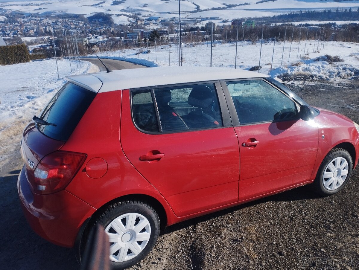 Škoda Fabia 2 - 5