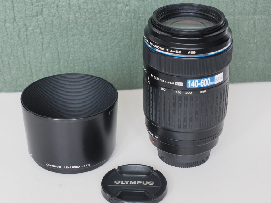 Olympus DIGITAL 70-300mm 1:4-5,6 ED a adaptér. - 5