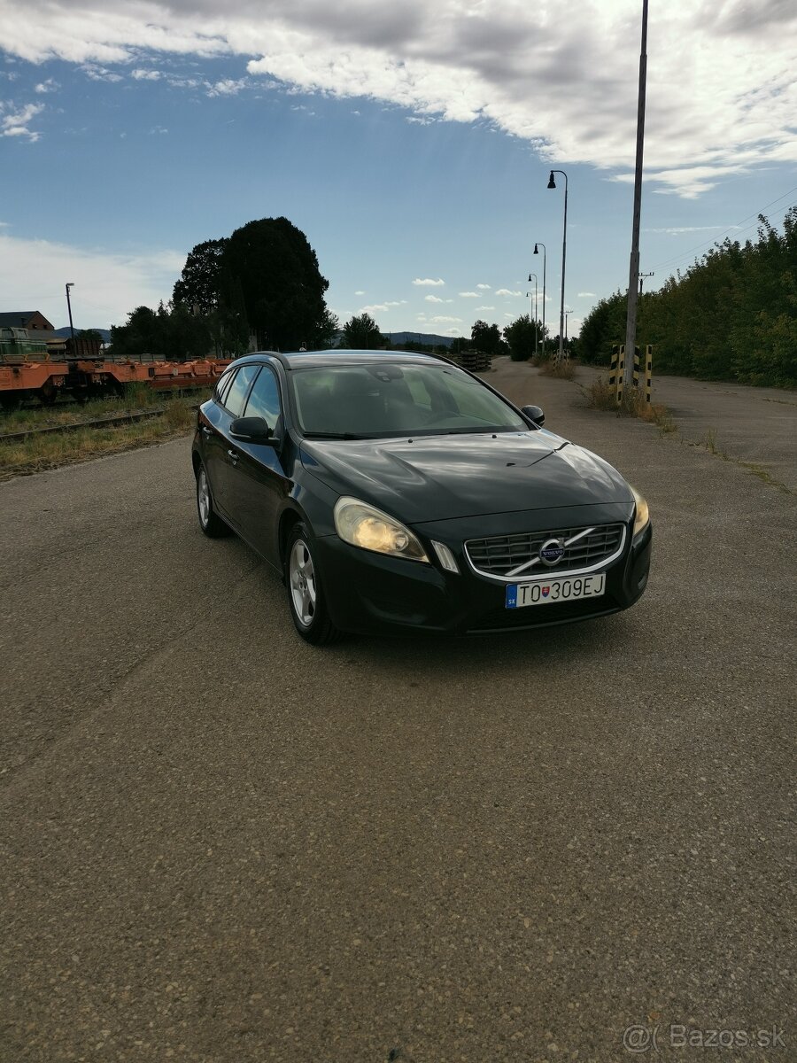 Volvo V 60 - 5