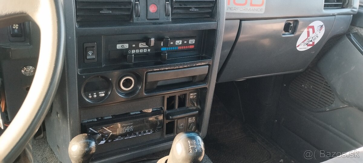 Nissan Patrol y60