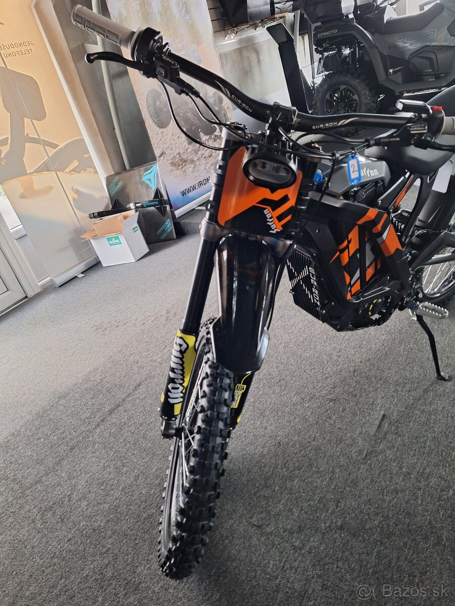 Na predaj: Surron Light Bee X – výkonný elektro-enduro stroj