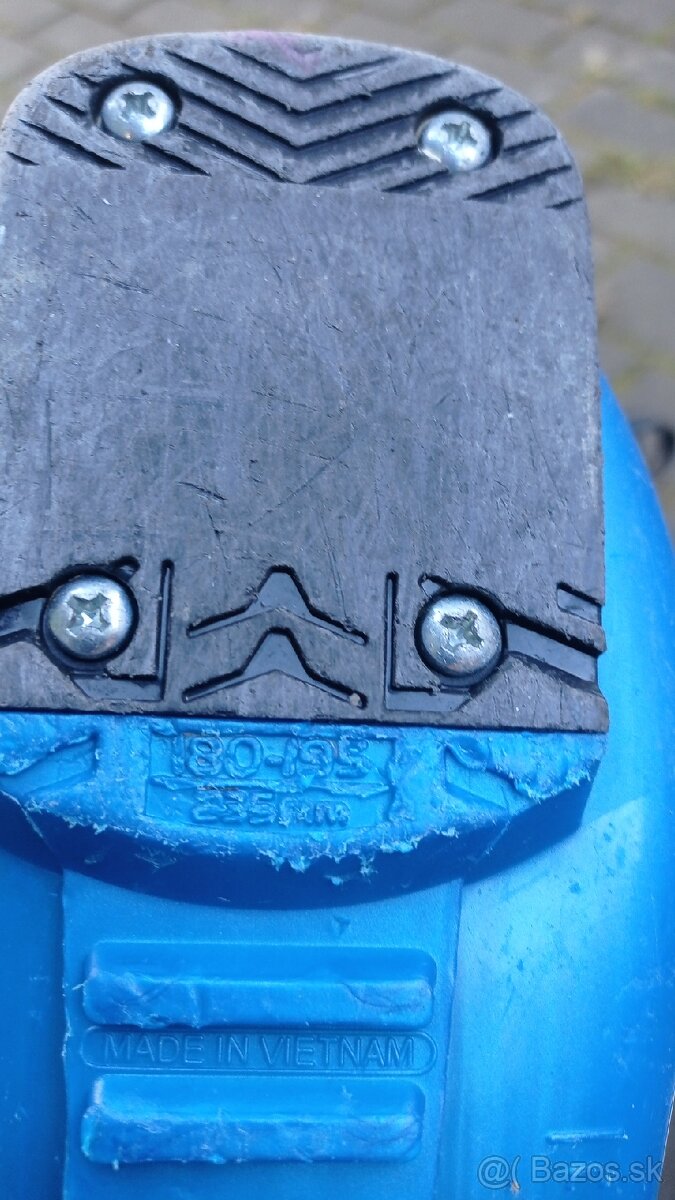 Predám detský lyžiarsky set Atomic - 5