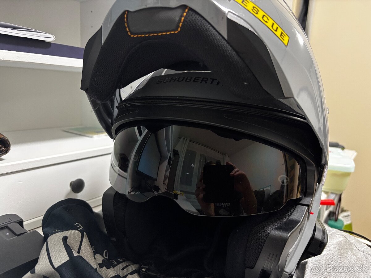 Schuberth C5+komunikator Sena - 5