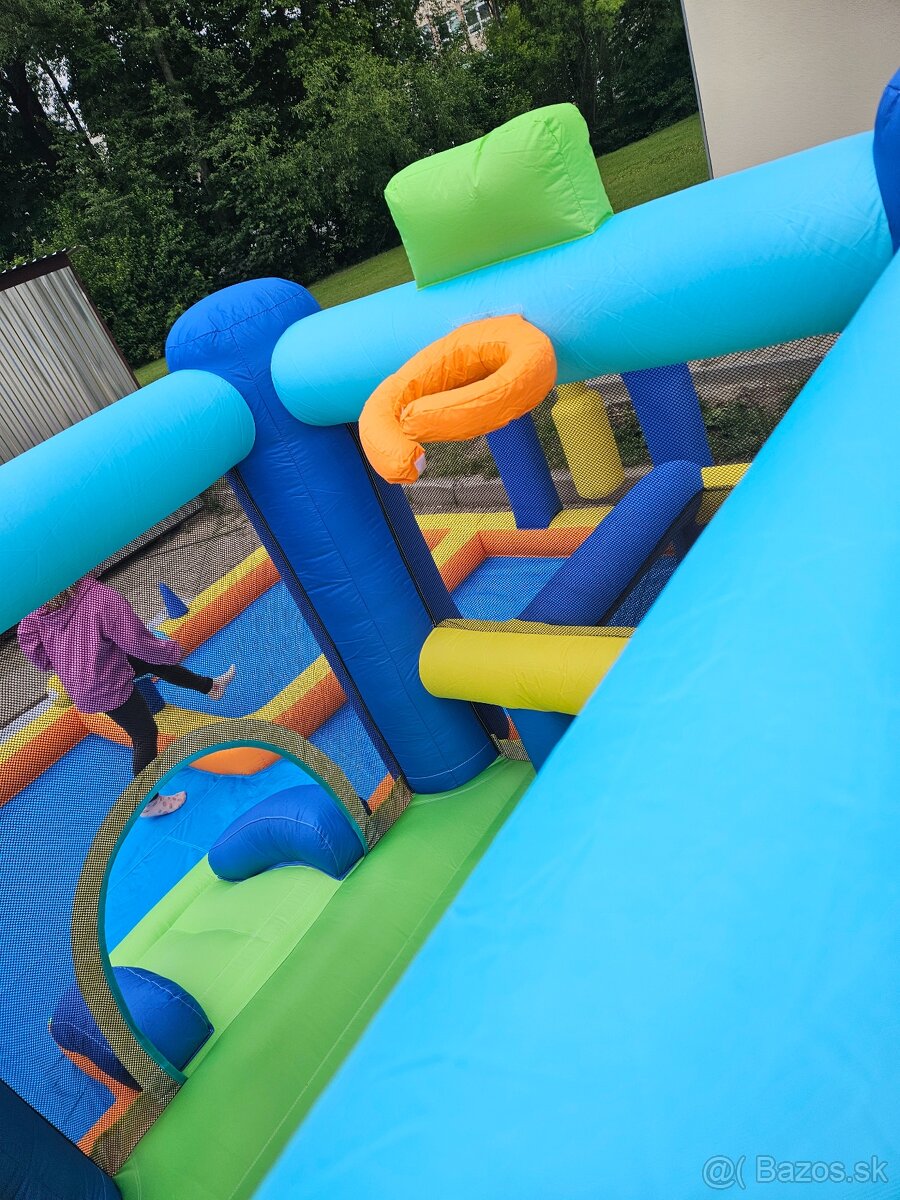 Skákací hrad Zábavné centrum - 5