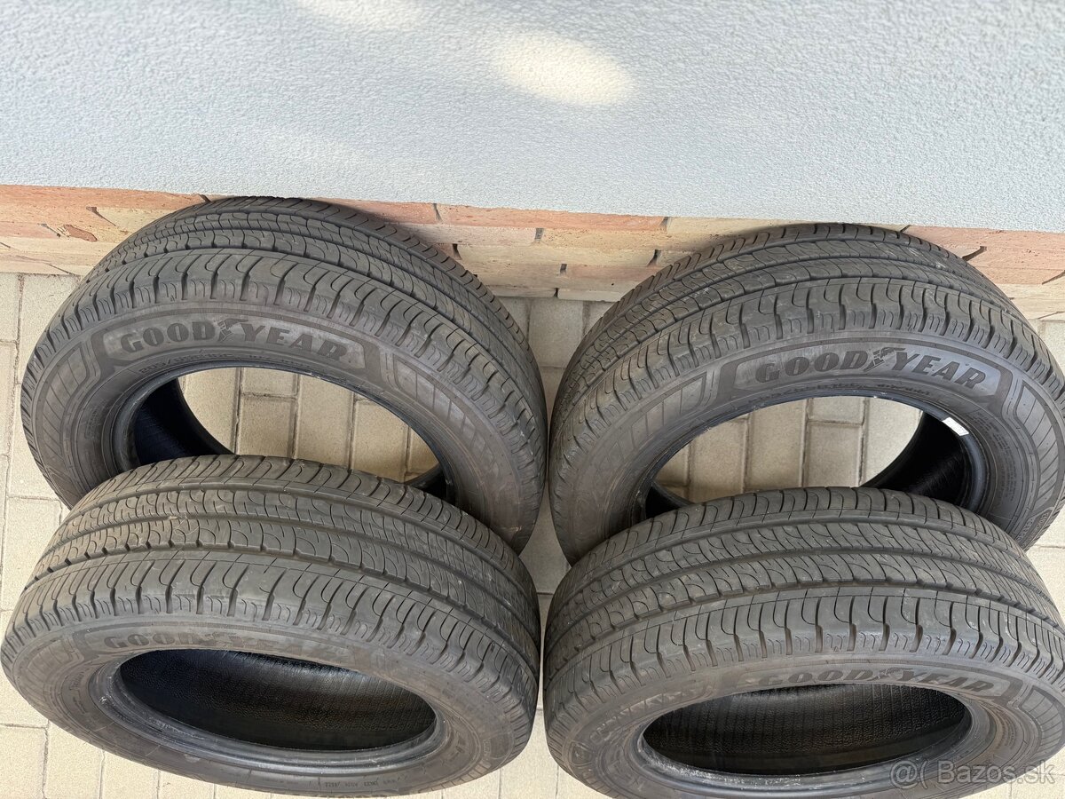 GOODYEAR EFFICIENT GRIP CARGO 2 - 5